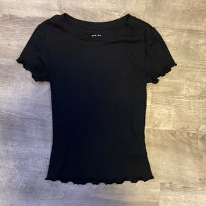 black ruffled bottom shirt